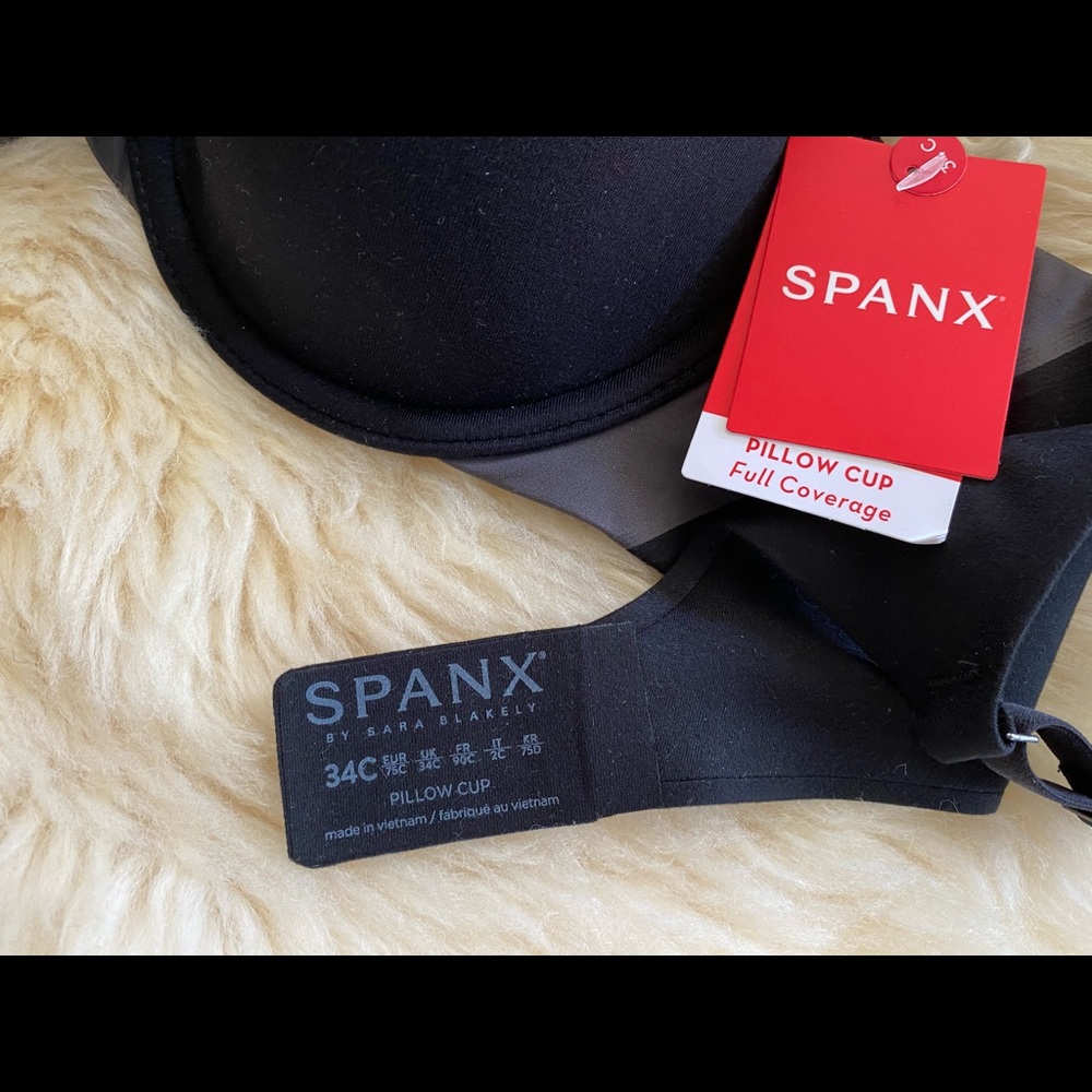 Spanx Pillowcup Lined Full Coverage Bra NWT